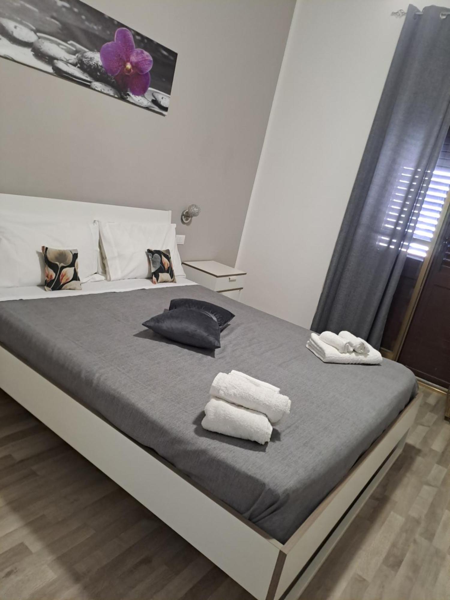Bedroom La Stazione Palermo Exterior foto