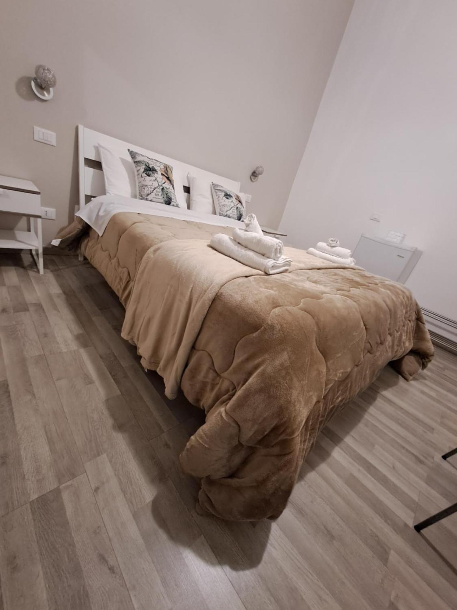 Bedroom La Stazione Palermo Exterior foto